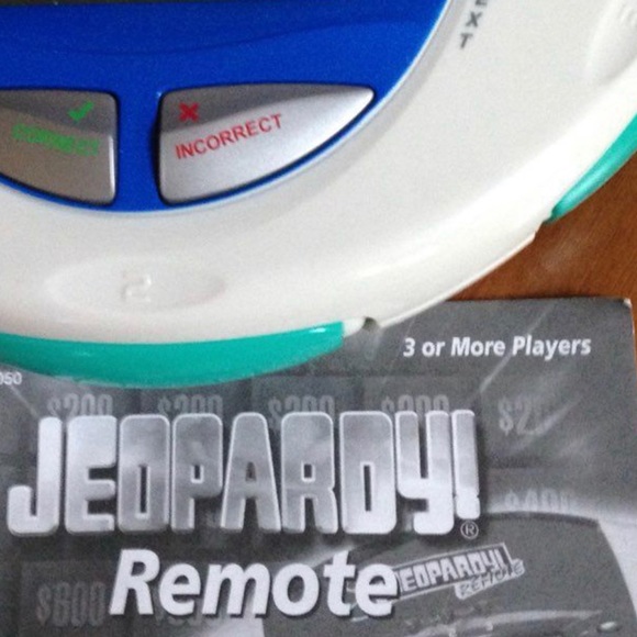 Jeopardy Electronic Digital Handheld Game With instructions - Picture 2 of 4
